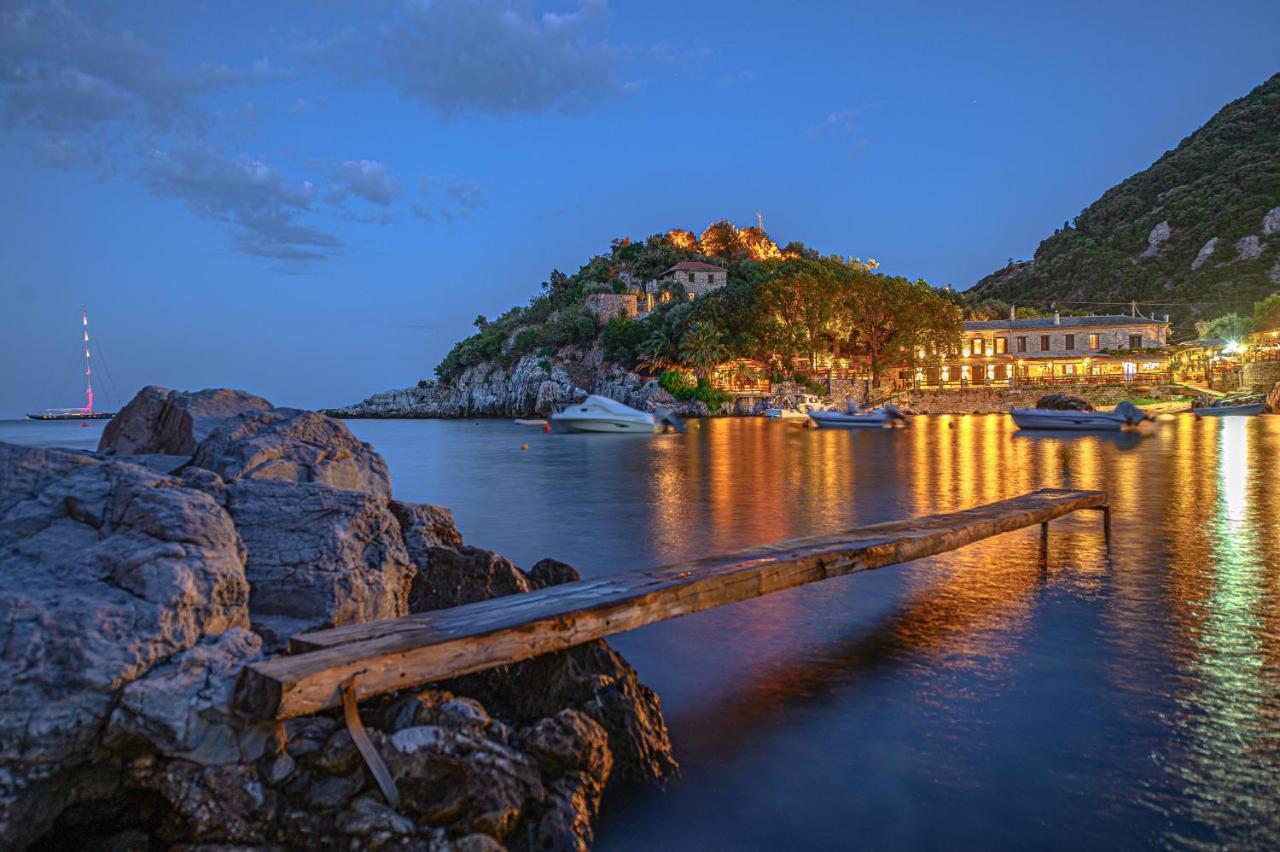Cleopatra'S Miramare Aparthotel Damouchari Exteriör bild