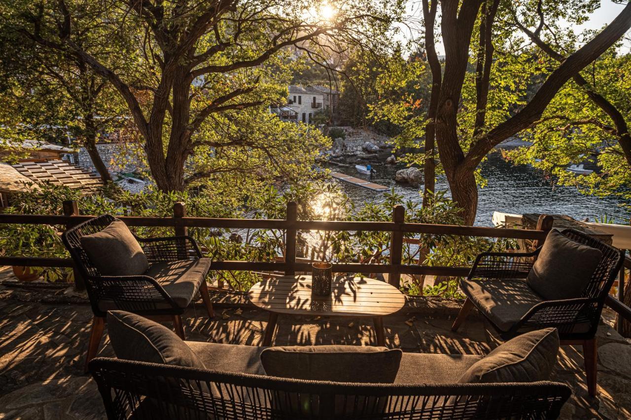 Cleopatra'S Miramare Aparthotel Damouchari Exteriör bild